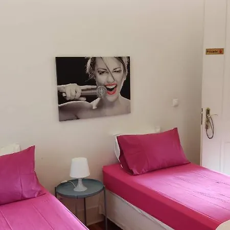 No Limit Alfama Лиссабон