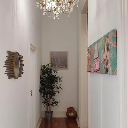 No Limit Alfama 2* Lisbona