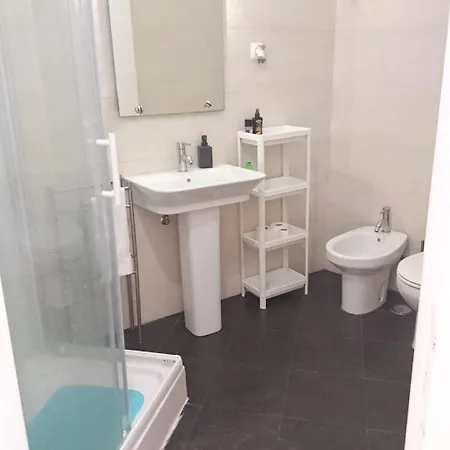 No Limit Alfama Гостевой дом 2*