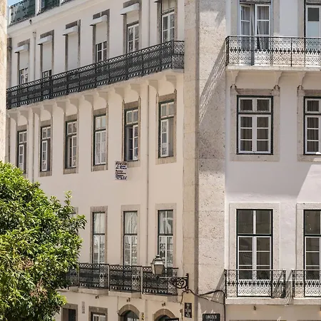 No Limit Alfama Vendégház 2*