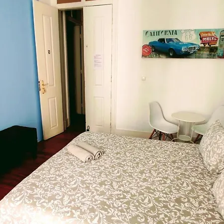 No Limit Alfama Πανσιόν